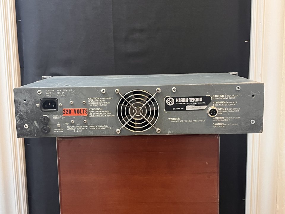 Midas XL3. Mesa de Sonido en Rack.