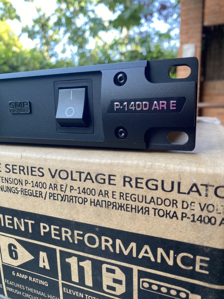 Furman P-1400 AR E de segunda mano · Foto 7 de 10 · Barcelona · 1150 €