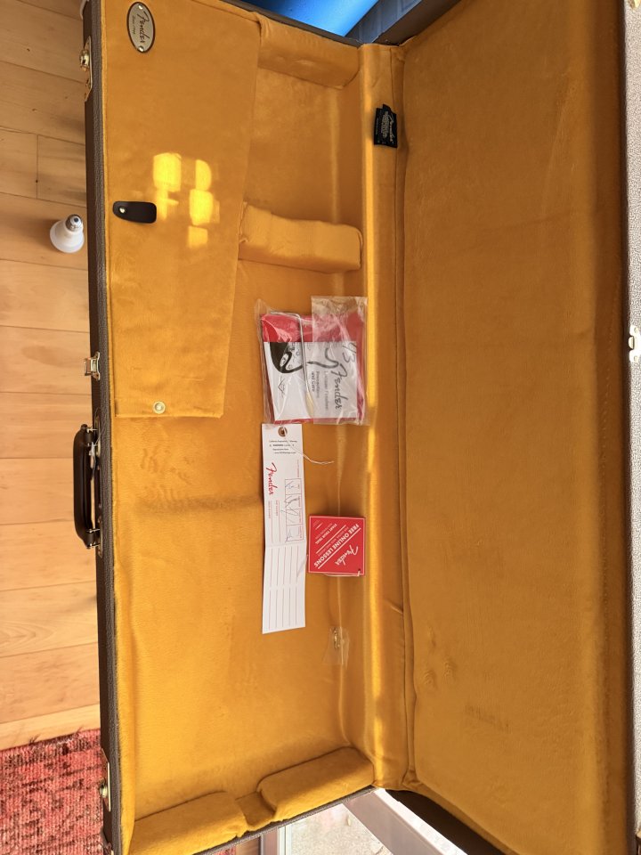 Fender Mike Mccready de segunda mano · Foto 6 de 6 · Madrid · 1400 €