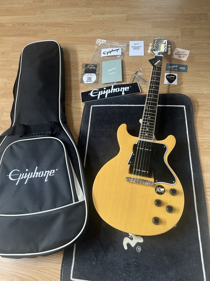 Epiphone Les Paul Special DC TV Yellow ( A ESTRENAR) de segunda mano · Foto 1 de 8 · Valencia · 399 €