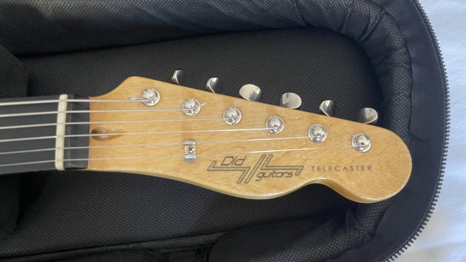 DLD Telecaster Olympic White Relic de segunda mano · Foto 3 de 10 · A Coruña · 700 €