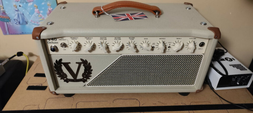 Amplificador VICTORY V40 DELUXE