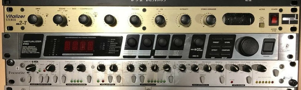 Focusrite Voicemaster Platinum (preamp+comp+de-ess)