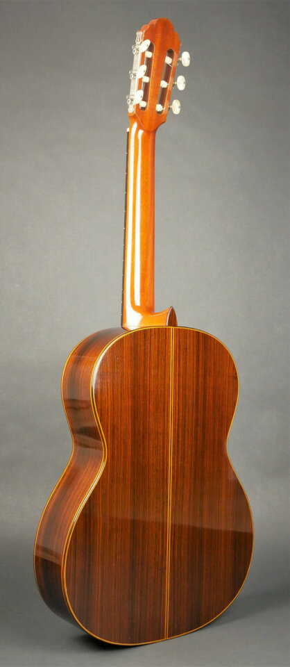 Masaru Kohno 1966 Modelo 5-- CAMBIO POR ACUSTICA OM de calidad