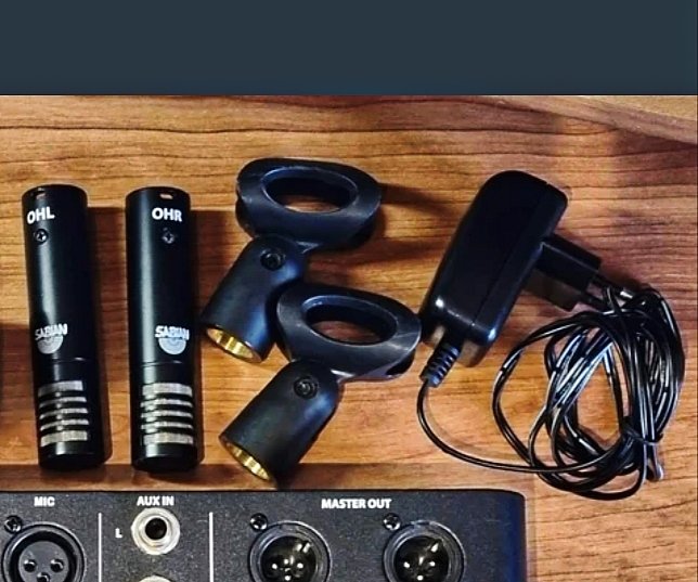 Sabian Sound Kit Pdmr mezclador+ 2 micrófonos de segunda mano · Foto 2 de 9 · Girona · 150 €