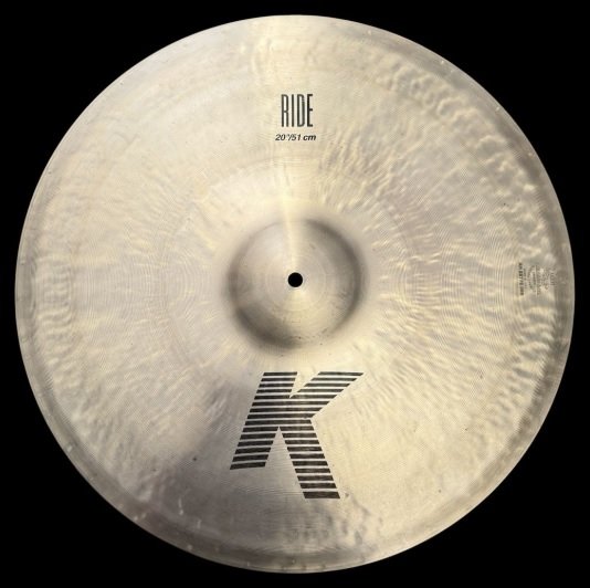 Plato ZILDJIAN K Ride 20" de segunda mano · Foto 1 de 2 · Cantabria · 300 €