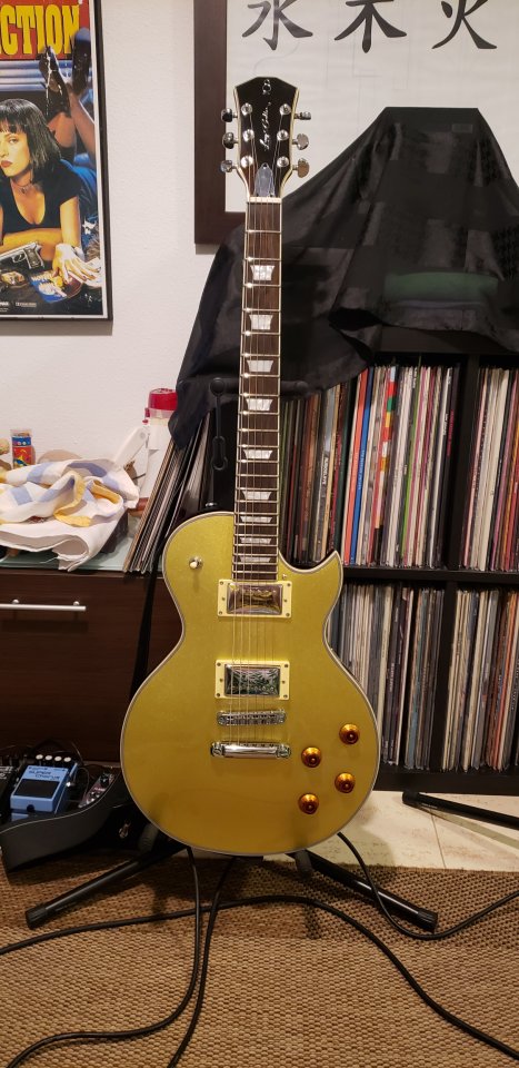 Guitarra Sire Larry Carlton L7 Goldtop (tipo Les Paul)