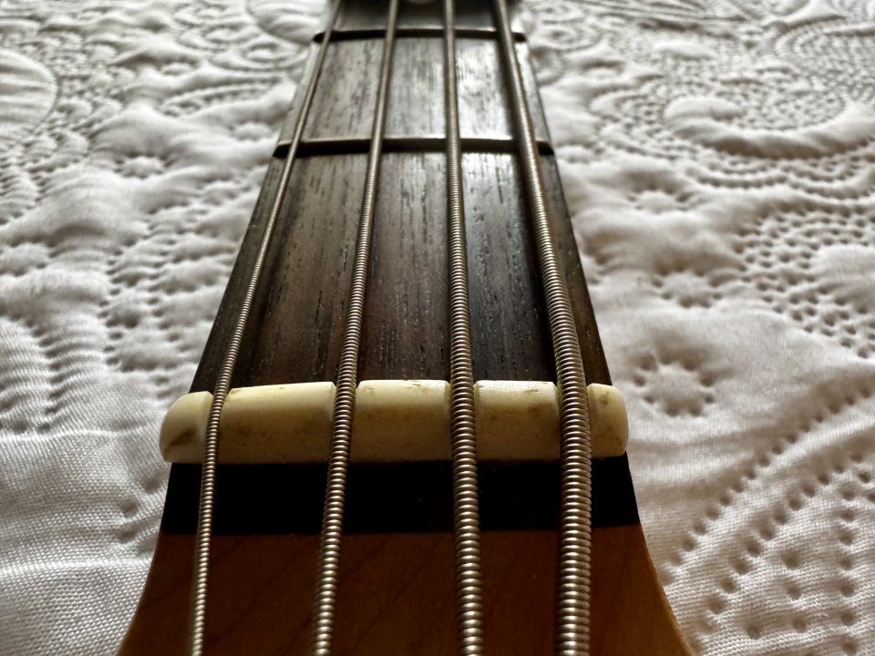 Bajo eléctrico Yamaha RBX170