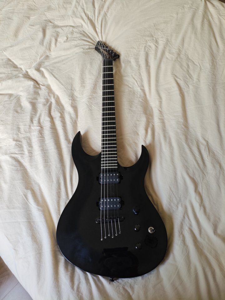 Washburn renegade de segunda mano · Foto 1 de 4 · Sevilla · 200 €