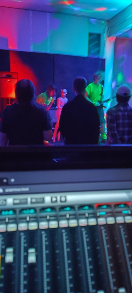 Alquiler equipo de sonido profesional – Bizkaia/Araba de segunda mano · Foto 4 de 4 · Bizkaia