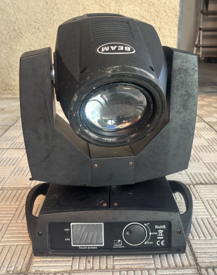 Cabeza Móvil modelo Beam 7R de segunda mano · Foto 1 de 2 · A Coruña · 125 €