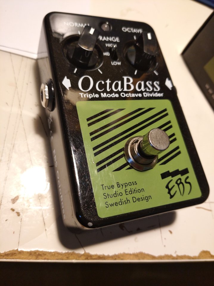 Cambio Octavador para bajo por compresor para bajo