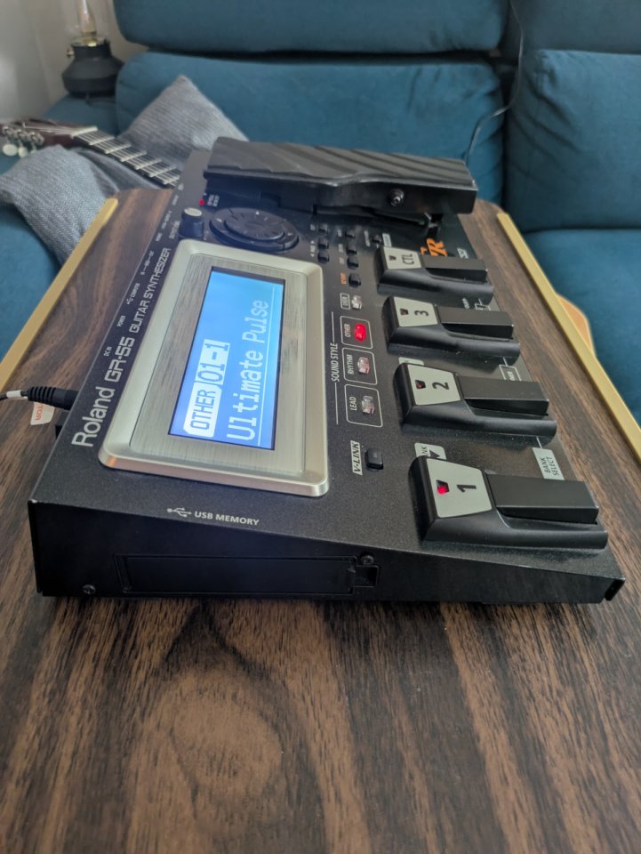 ROLAND GR 55 Synth MIDI de segunda mano · Foto 2 de 6 · Girona · 380 €