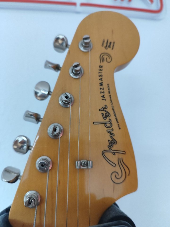 Fender Jazzmaster MIJ 2004 de segunda mano · Foto 5 de 7 · Málaga · 1400 €