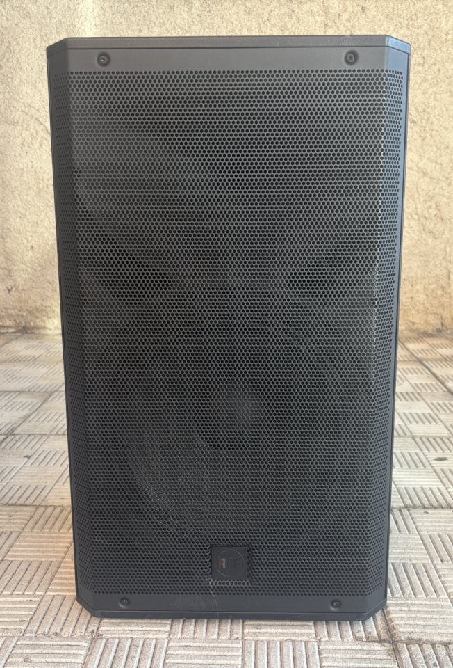 RCF ART 912-A Altavoz Activo de segunda mano · Foto 1 de 2 · A Coruña · 999 €