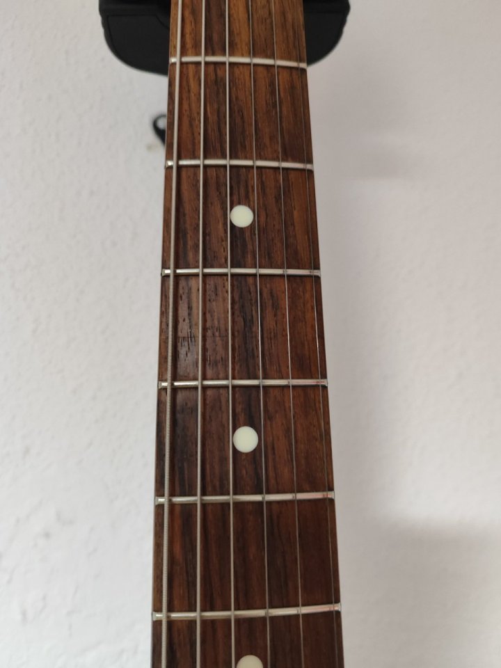 Fender Jazzmaster MIJ 2004 de segunda mano · Foto 7 de 7 · Málaga · 1400 €