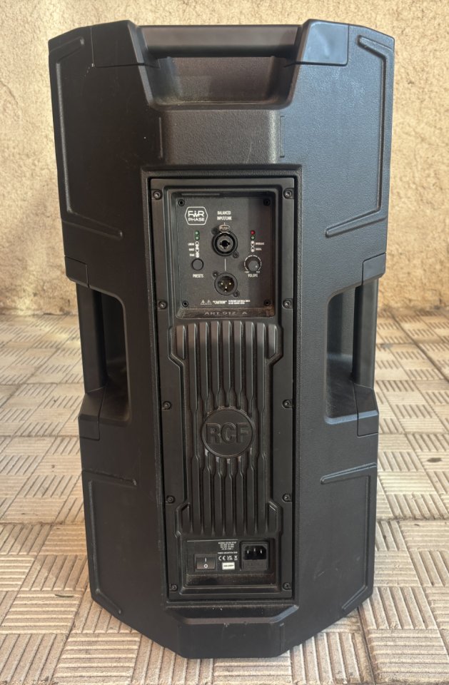 RCF ART 912-A Altavoz Activo de segunda mano · Foto 2 de 2 · A Coruña · 999 €