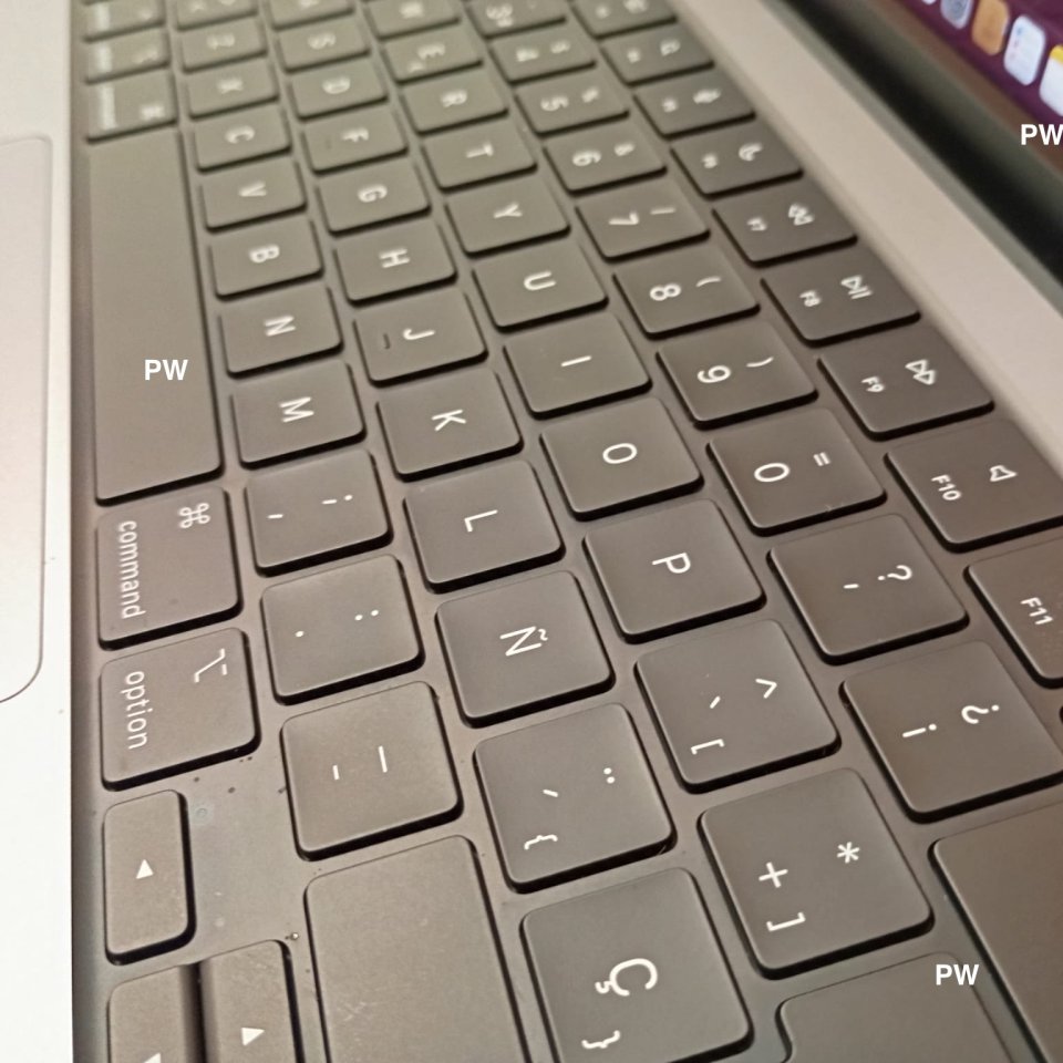 MacBook Pro 14P 2021 M1 Pro 16gb 1Tb ssd, garantía- de segunda mano · Foto 6 de 8 · Girona · 875 €
