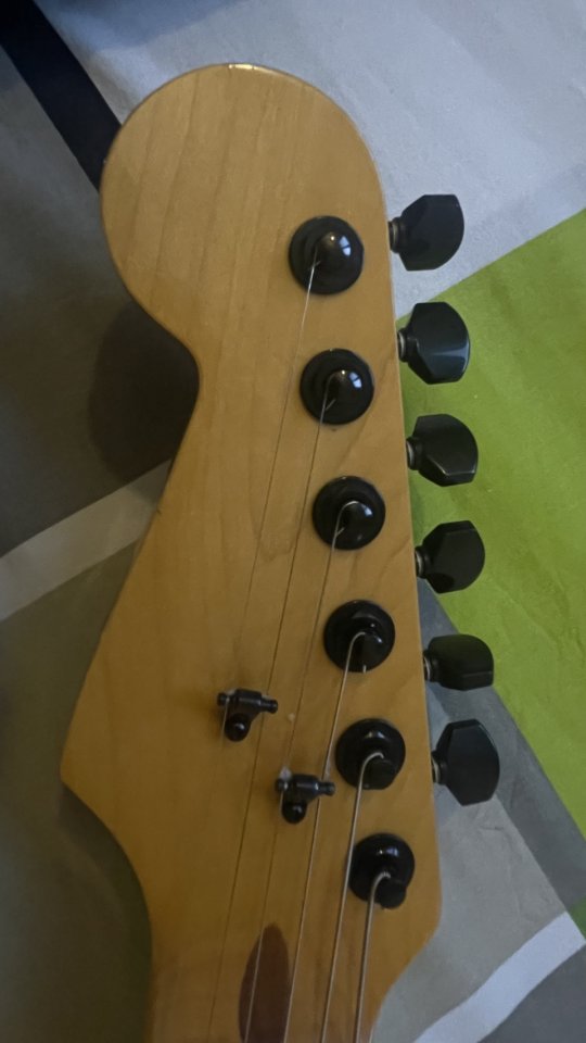 Clavijas ZURDAS Gotoh japonesas de segunda mano · Foto 1 de 2 · Illes Balears · 40 €