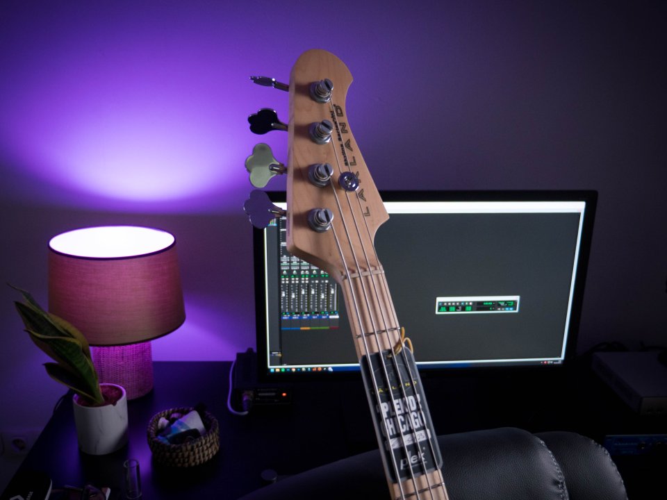 Bajo Lakland Skyline 44-02 Deluxe / Nuevo