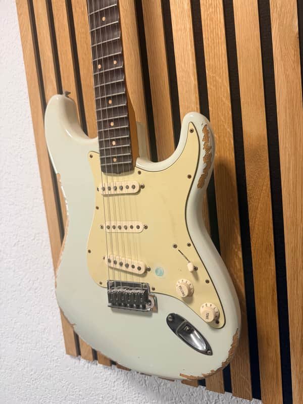 Fender Classic Player '60s Stratocaster de segunda mano · Foto 4 de 5 · Barcelona · 750 €
