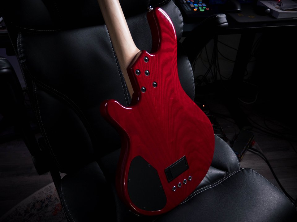 Bajo Lakland Skyline 44-02 Deluxe / Nuevo