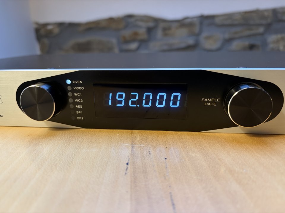Master Clock Antelope Audio OCX HD como nuevo de segunda mano · Foto 3 de 10 · Gipuzkoa · 1100 €