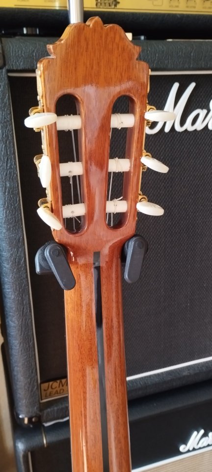 Guitarra Amalio Burguet N3 1993 de segunda mano · Foto 8 de 10 · Alicante · 960 €