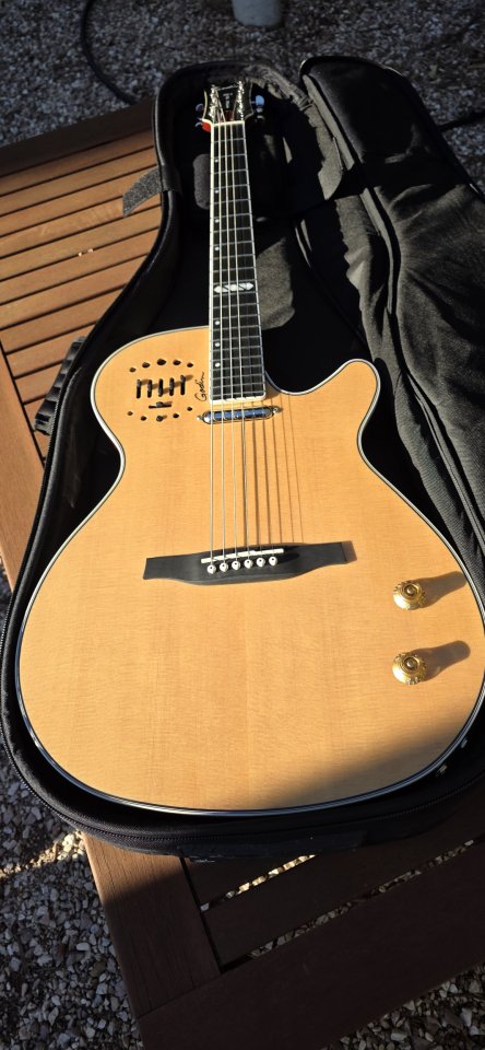 GODIN Multiac Steel Natural HG nueva