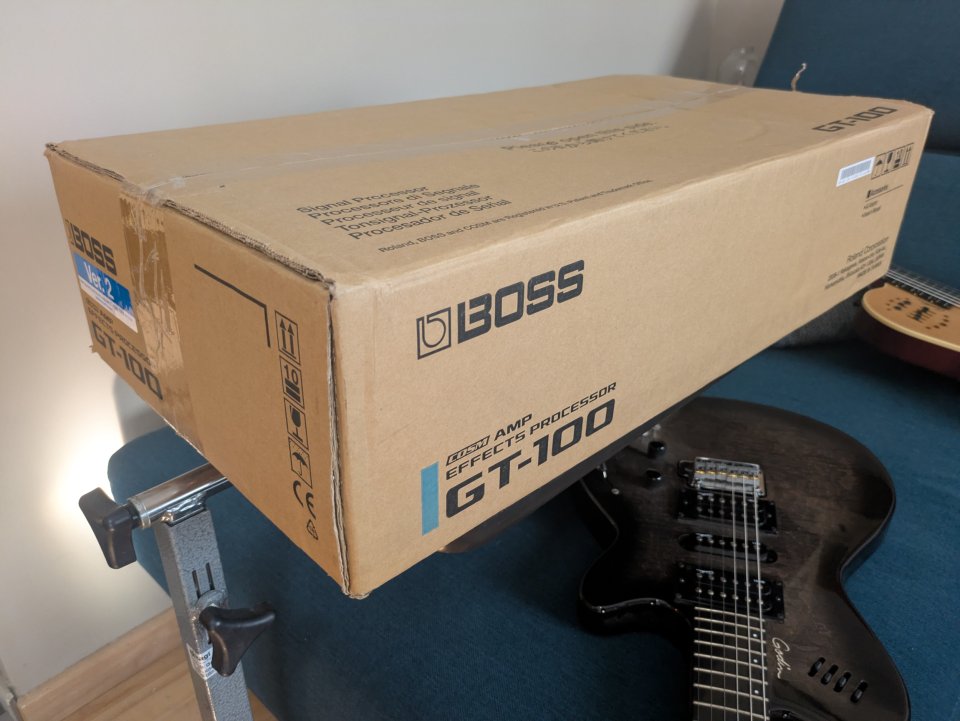 BOSS GT 100 de segunda mano · Foto 6 de 6 · Girona · 220 €