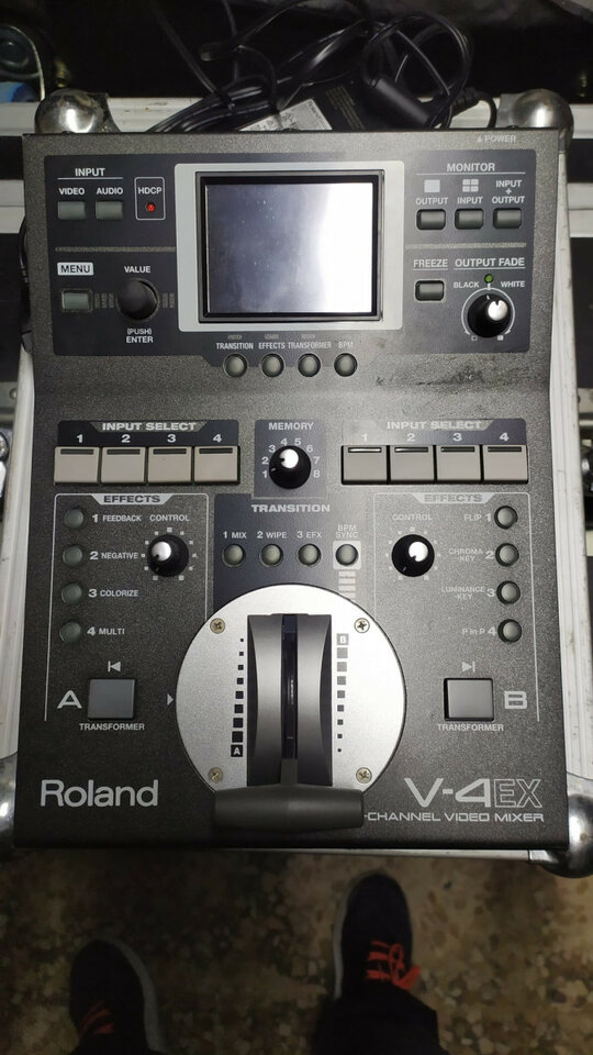 ROLAND V-4EX