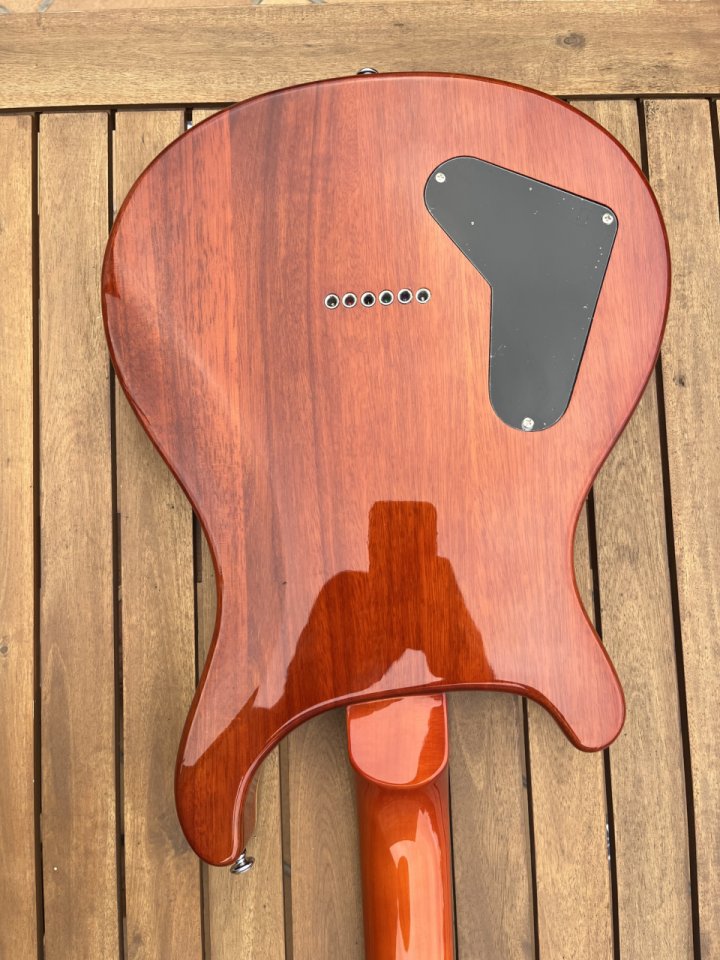 PRS SE 277 Semihollow de segunda mano · Foto 3 de 6 · Barcelona · 680 €