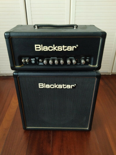 Blackstar HT5 + Pantalla Blackstar 1x10