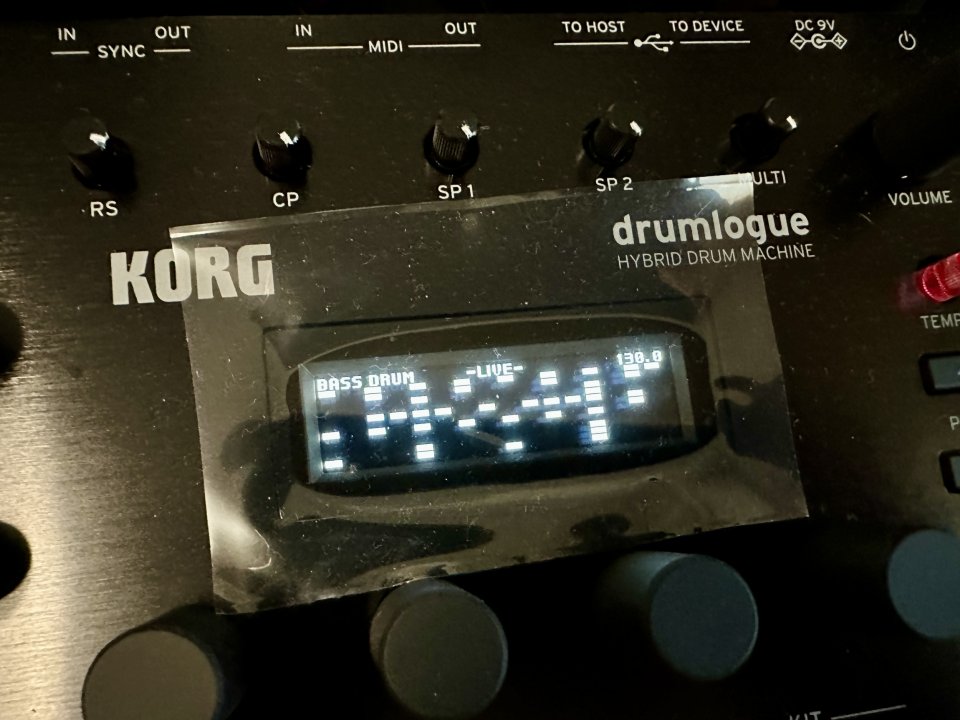 Korg Drumlogue de segunda mano · Foto 3 de 3 · Barcelona · 300 €