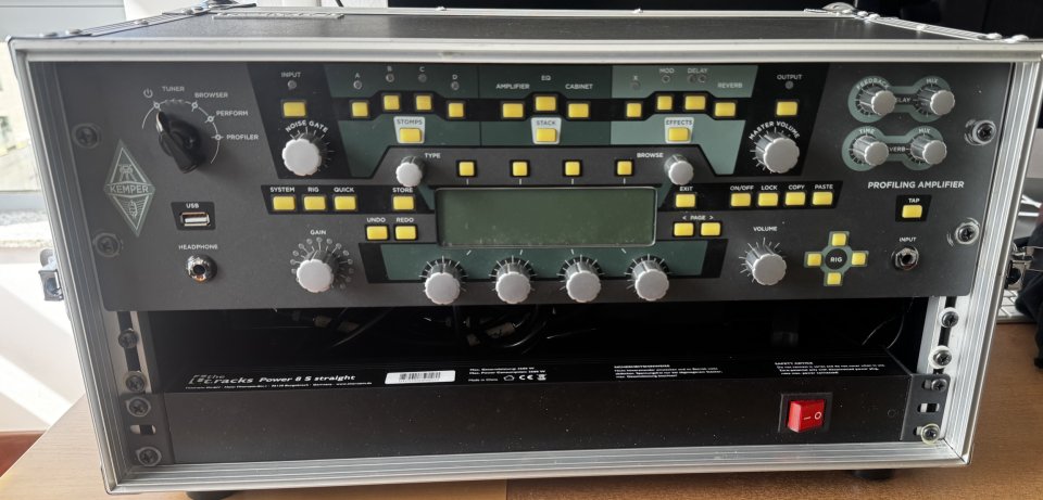 Kit Kemper (+etapa + rack + controlador midi wireless +alimentacion)