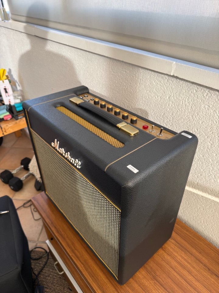 Marshall SV20C Plexi - Nuevo de segunda mano · Foto 2 de 4 · Alicante · 700 €