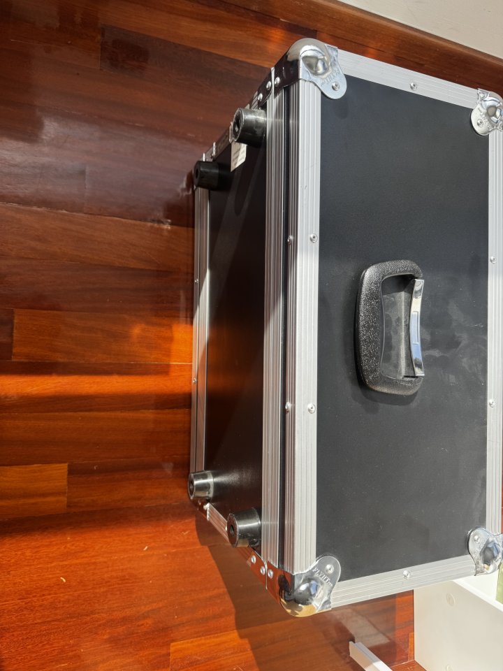 Kit Kemper (+etapa + rack + controlador midi wireless +alimentacion)