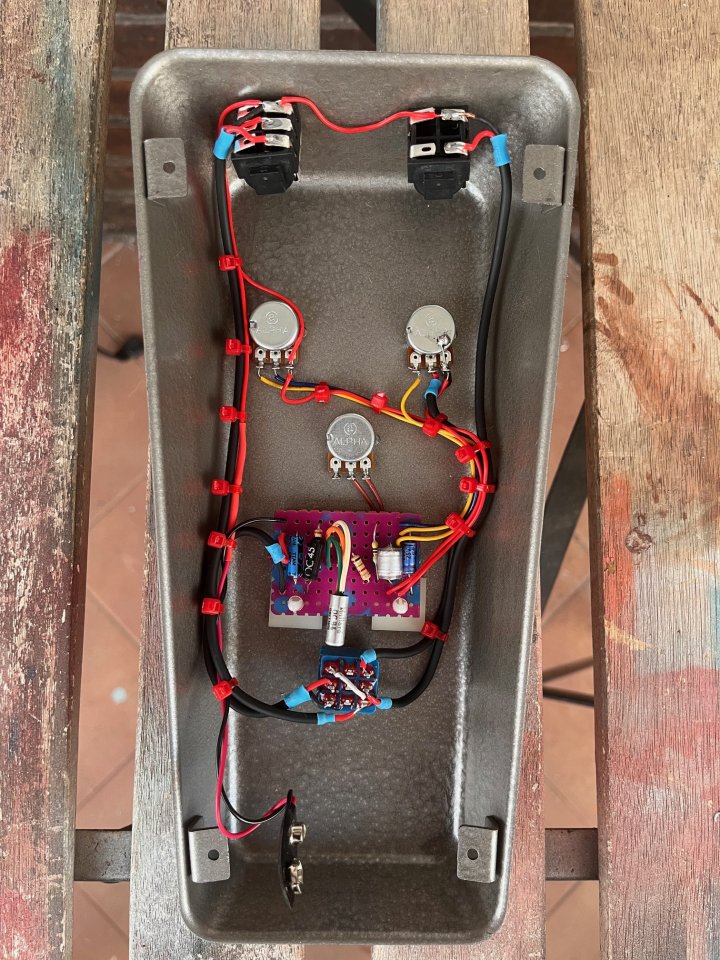 MAGIC 66 (Fuzz Face/ Tone Bender MK1.5 de germanio)