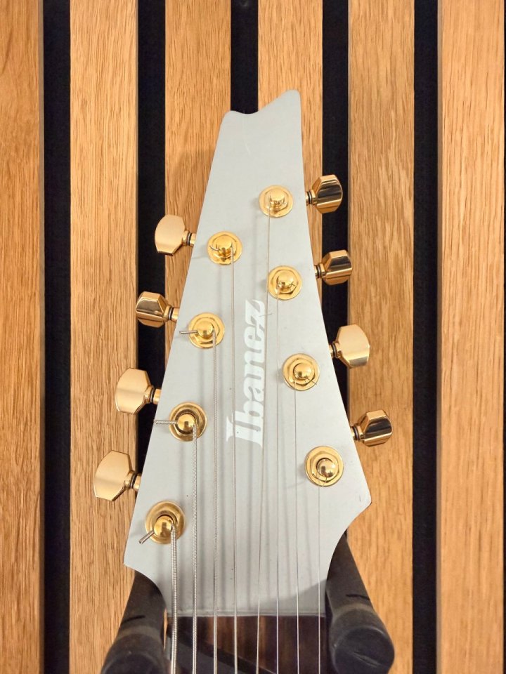 Ibanez RGDMS8 - 8 cuerdas de segunda mano · Foto 5 de 5 · Barcelona · 850 €