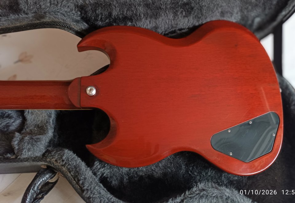 Gibson SG standard cherry 2005 de segunda mano · Foto 4 de 5 · Madrid · 1350 €