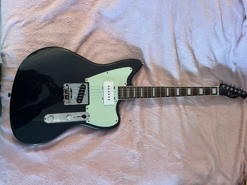 Squier Paranormal SJ ''Edición limitada''