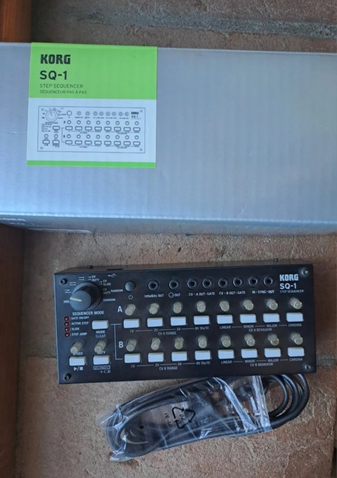 Korg sq1 sequencer (RESERVADO) de segunda mano · La Rioja · 60 €