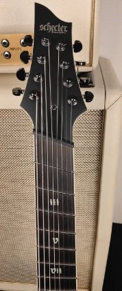 Cambio por Bajo-Schecter C-8 MS SLS Evil Twin de segunda mano · Foto 2 de 5 · Cáceres