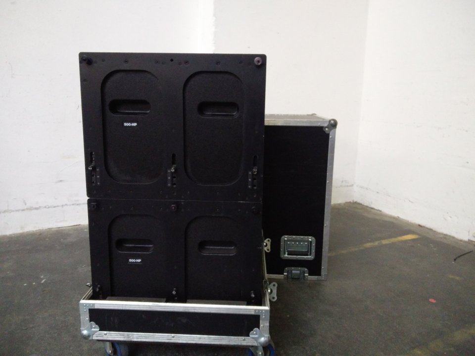2 Meyer Sound 500HP sub de segunda mano · Foto 5 de 6 · Murcia · 4800 €