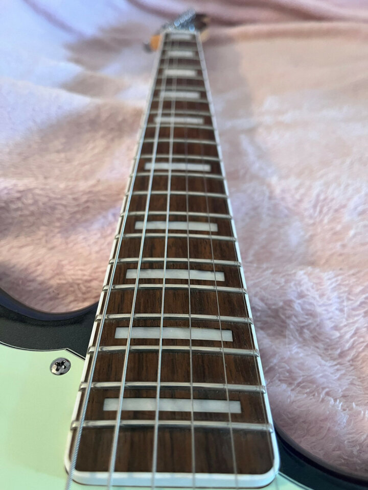 Squier Paranormal SJ ''Edición limitada''