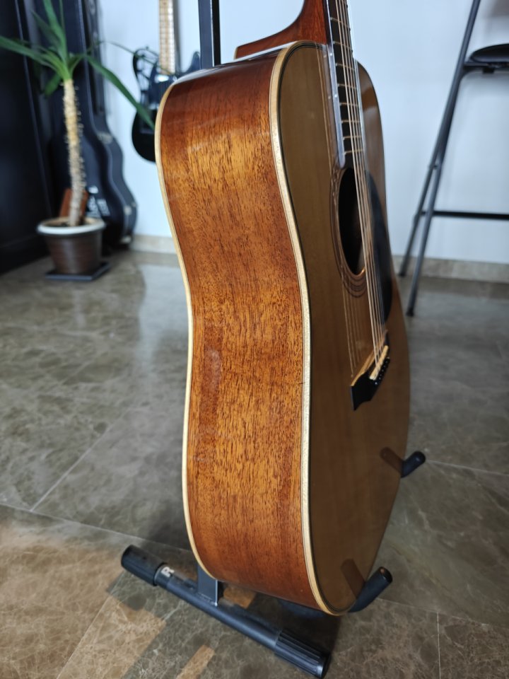 M. Suzuki FW523 (1980) – Tapa Sólida / Estilazo Martin D-28 - IMPECABLE de segunda mano · Foto 3 de 10 · Málaga · 850 €