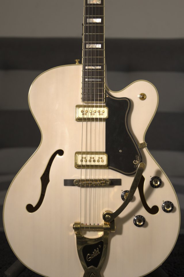Guild GLR X-175 edición limitada de segunda mano · Foto 10 de 10 · Madrid · 1100 €