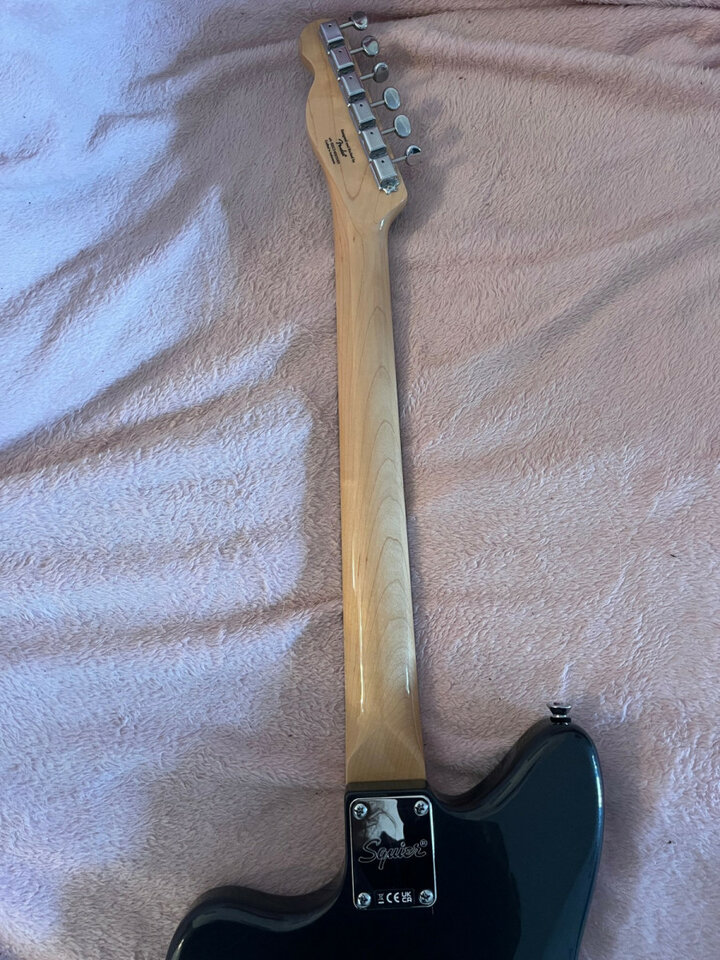 Squier Paranormal SJ ''Edición limitada''