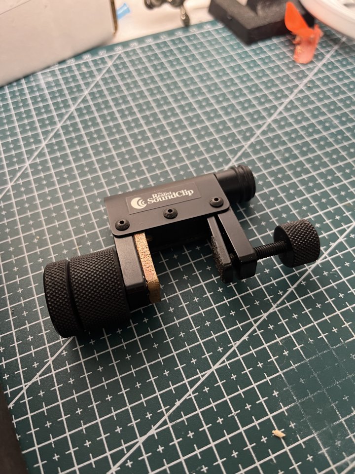 David Gage The Realist Soundclip Bass