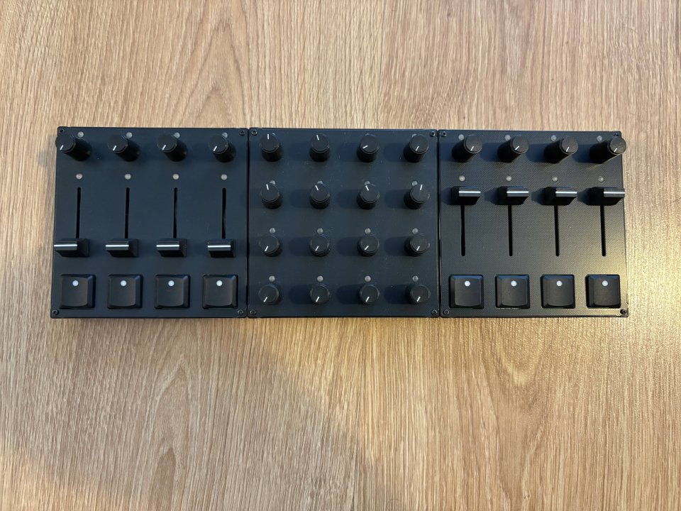 Controladores Midi Intech Grid